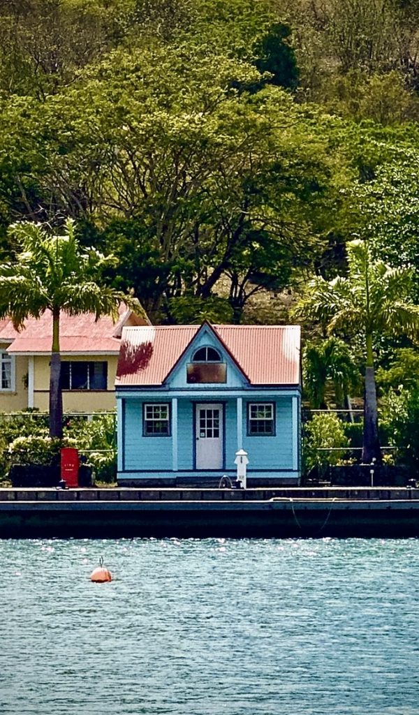 Blaue Haus in der Port Louis Marina